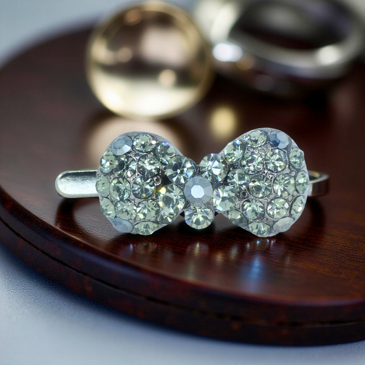 Chérie Mini Bow — Magnetic Hair Clip
