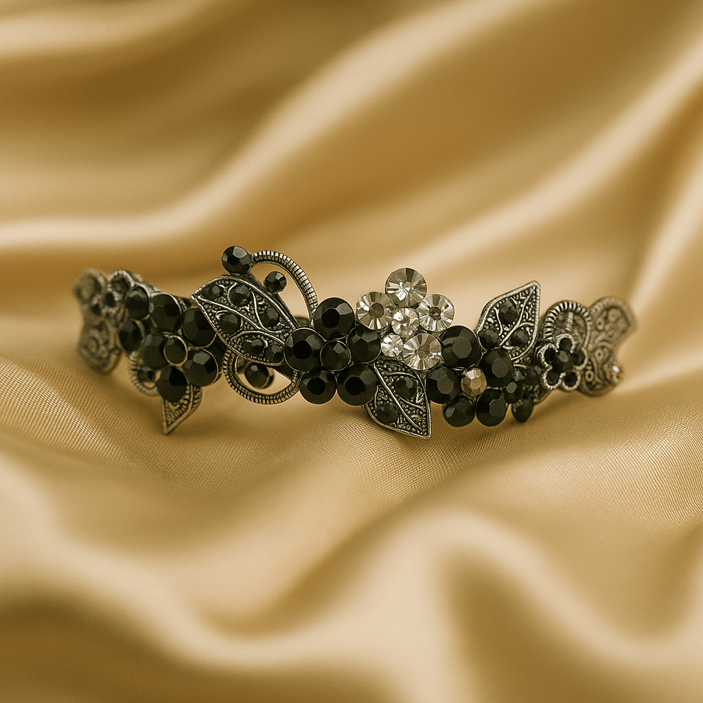 Elysia Garland — Barrette